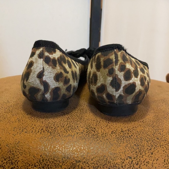 Alfani Cheetah/Leopard Flats - Picture 4 of 7